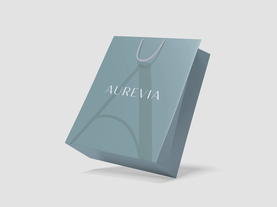 Torby papierowe foliowane – trwałe opakowanie z nadrukiem